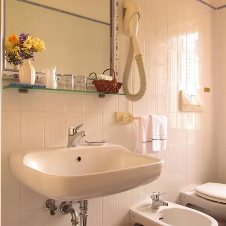 Hotel Villa Clodia Saturnia Room photo
