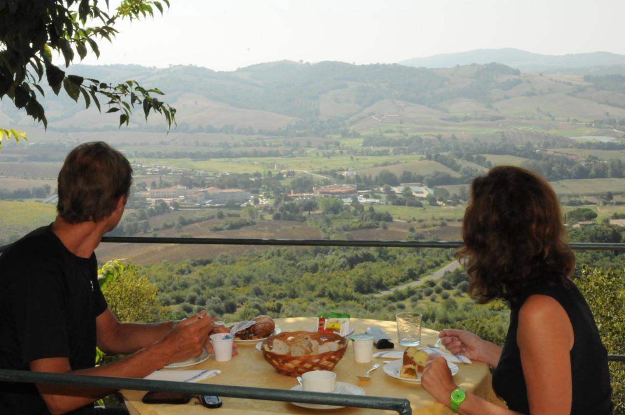 Clodia 3* Saturnia